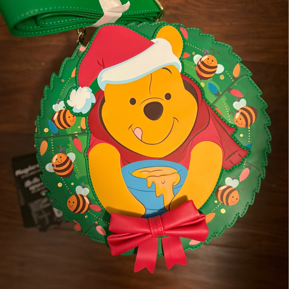 Winnie The Pooh Stuck In Wreath Glow Crossbody Bag